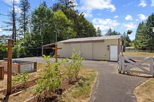 36442 SE Gordon Creek Rd, Corbett, OR 97019 - Photo 35