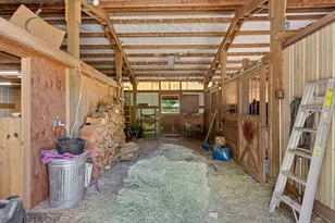 36442 SE Gordon Creek Rd, Corbett, OR 97019 - Photo 37