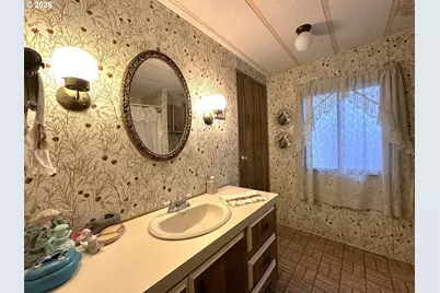 60108 Eastside Ln, John Day, OR 97845 - Photo 23