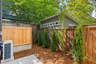 4960 SE Caruthers St, Portland, OR 97215 - Photo 17