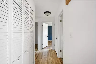 1550 Green Acres Rd, Eugene, OR 97408 - Photo 13