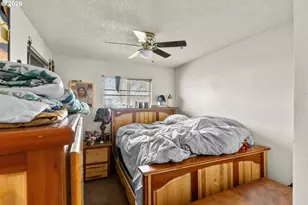 375 Johnson St, Sutherlin, OR 97479 - Photo 27