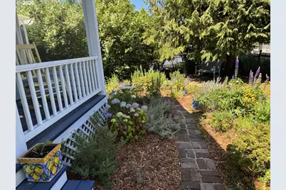 886 1st St SE, Bandon, OR 97411 - Photo 47