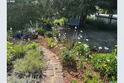 886 1st St SE, Bandon, OR 97411 - Photo 43