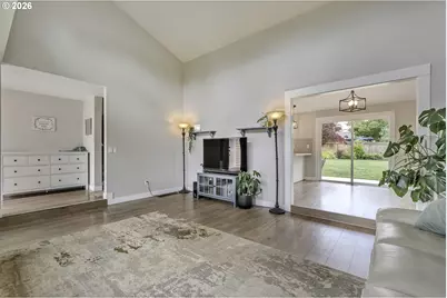 2457 SE Willow Dr, Hillsboro, OR 97123 - Photo 5