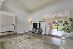2457 SE Willow Dr, Hillsboro, OR 97123 - Photo 5