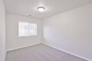 3721 E Oak Grv St, Newberg, OR 97132 - Photo 39