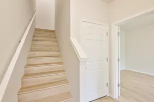 3721 E Oak Grv St, Newberg, OR 97132 - Photo 5