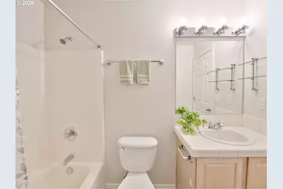 3721 E Oak Grove St, Newberg, OR 97132 - Photo 37