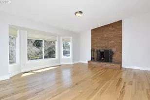 2645 SE Lewellyn Ave, Troutdale, OR 97060 - Photo 3