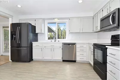 2645 SE Lewellyn Ave, Troutdale, OR 97060 - Photo 13