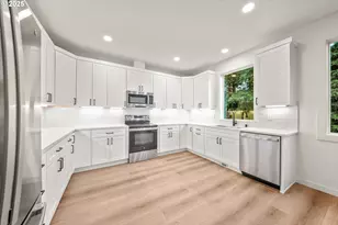 2526 NE 51st St, Vancouver, WA 98663 - Photo 5