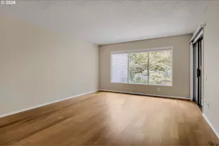 15915 SW Greens Way, Portland, OR 97224 - Photo 7