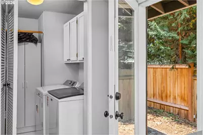 5529 SE 68th Ave, Portland, OR 97206 - Photo 17