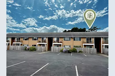320 Necanicum Dr #10, Seaside, OR 97138 - Photo 1