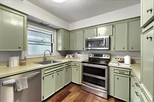 19785 NW Rock Creek Dr, Portland, OR 97229 - Photo 7