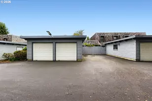 19785 NW Rock Creek Dr, Portland, OR 97229 - Photo 21