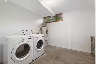 1085 SW Hillcroft Ave, Portland, OR 97225 - Photo 31