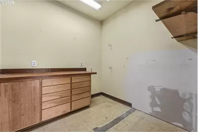 10175 SW Highland Dr, Portland, OR 97224 - Photo 33