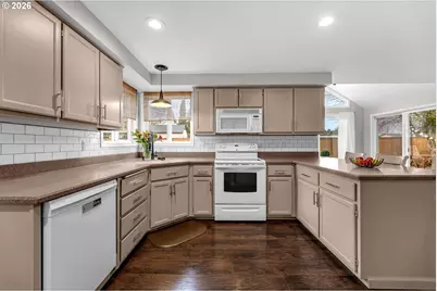 14707 NE 2nd Ave, Vancouver, WA 98685 - Photo 11