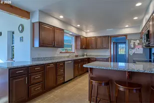 88246 Red Hawk Ln, Enterprise, OR 97828 - Photo 9