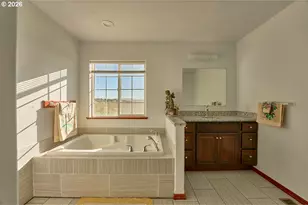 88246 Red Hawk Ln, Enterprise, OR 97828 - Photo 13