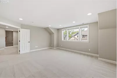 19484 SW Lorna Ln, Lake Oswego, OR 97035 - Photo 29