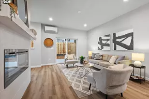 2477 NW 1st Dr, Gresham, OR 97030 - Photo 13