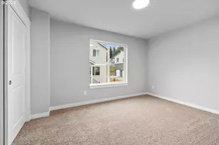 2477 NW 1st Dr, Gresham, OR 97030 - Photo 27