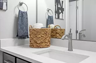 2477 NW 1st Dr, Gresham, OR 97030 - Photo 25