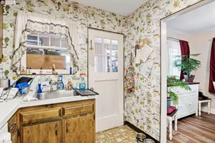 2848 Dover St, Longview, WA 98632 - Photo 9