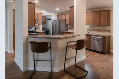 11520 SW Royal Villa Dr, Tigard, OR 97224 - Photo 9