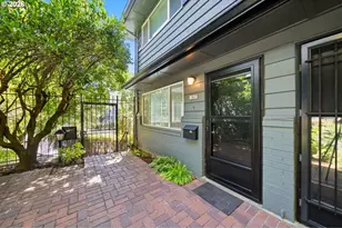 1807 NE Multnomah St, Portland, OR 97232 - Photo 3