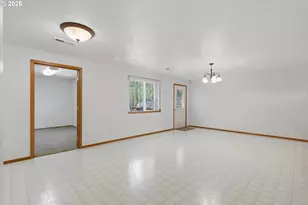 1715 SW Songbird St, McMinnville, OR 97128 - Photo 9