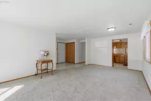 1715 SW Songbird St, McMinnville, OR 97128 - Photo 21