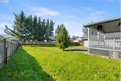 158 NE Garrecht St, Roseburg, OR 97470 - Photo 31