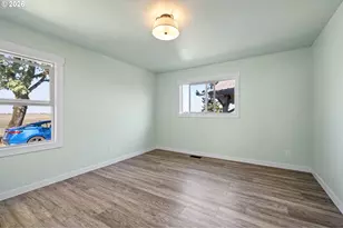 24315 Peoria Rd, Harrisburg, OR 97446 - Photo 13