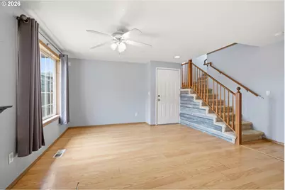 613 SW 13th St, Battle Ground, WA 98604 - Photo 5