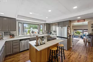 830 Signal Way, Coos Bay, OR 97420 - Photo 17