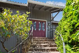 830 Signal Way, Coos Bay, OR 97420 - Photo 5