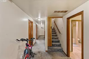 830 Signal Way, Coos Bay, OR 97420 - Photo 29