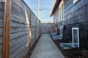 6204 NE Willow St, Portland, OR 97213 - Photo 33