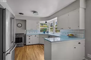 5615 SW Jefferson St, Portland, OR 97221 - Photo 13