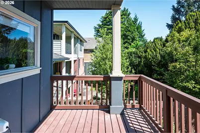 136 SE 71st Ave, Portland, OR 97215 - Photo 41