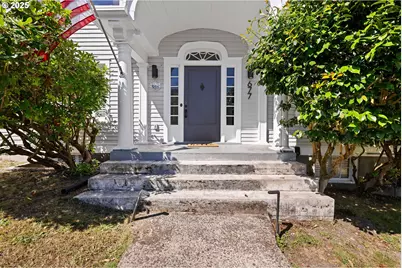 677 17th St, Astoria, OR 97103 - Photo 9