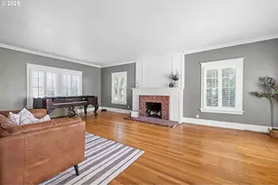 677 17th St, Astoria, OR 97103 - Photo 11