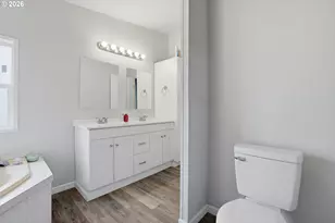 655 NE Burnett Rd, McMinnville, OR 97128 - Photo 17