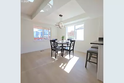 4245 SE 89th Ave, Portland, OR 97266 - Photo 5