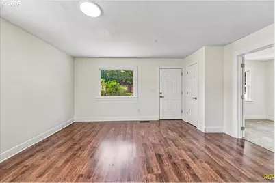 9103 NE Prescott St, Portland, OR 97220 - Photo 3