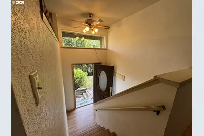 3320 SW Ladow Ave, Pendleton, OR 97801 - Photo 5